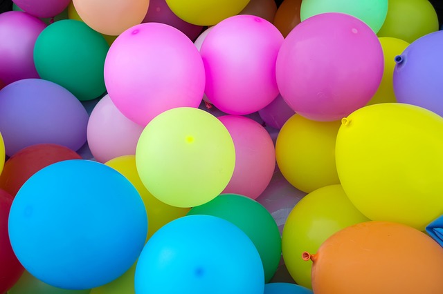 balonky na oslavě